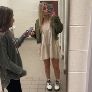 Meet your Posher, Haylee